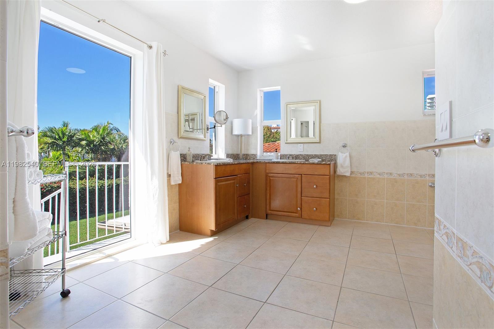 100 Sw 26th Road Property Photo 31