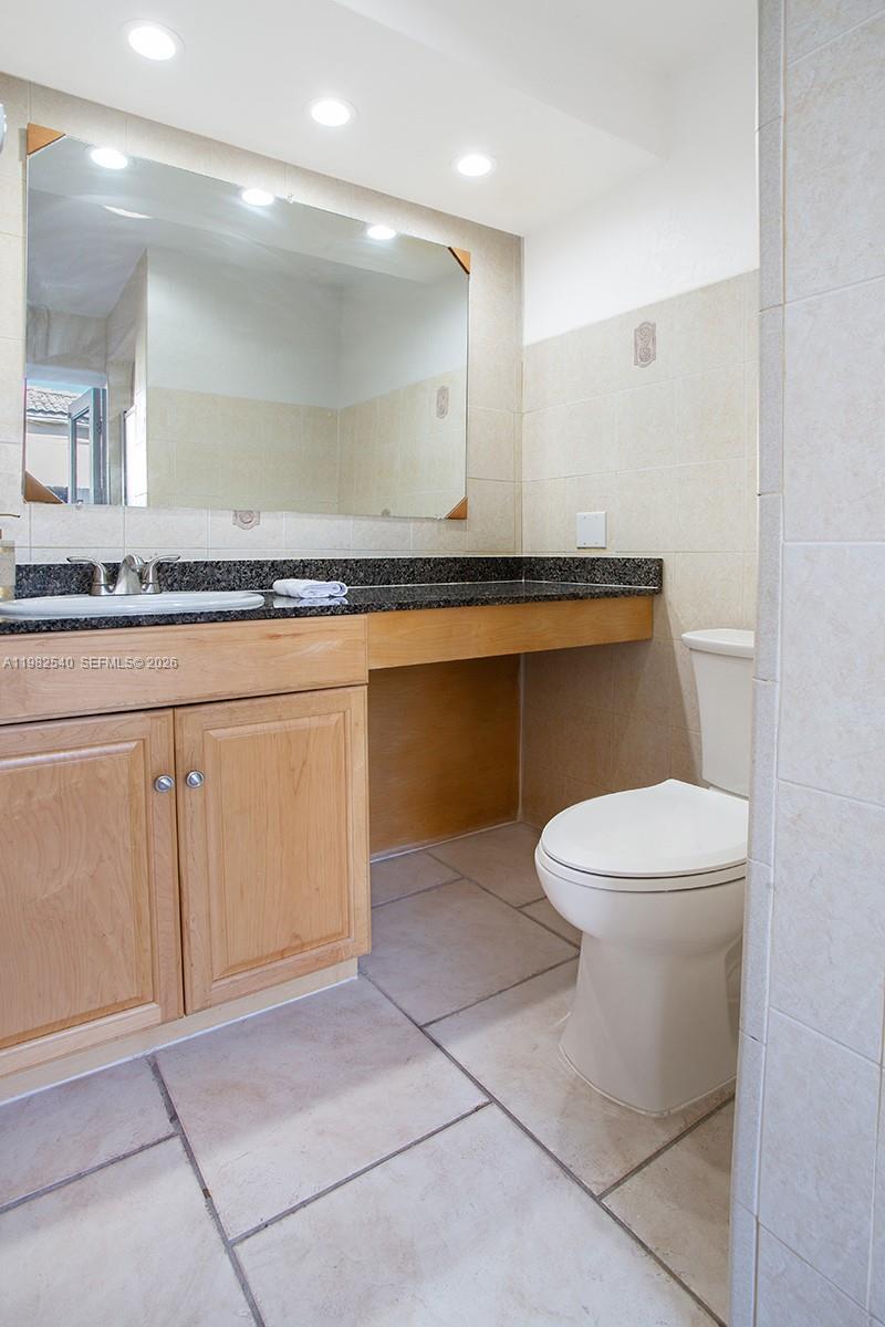 100 Sw 26th Road Property Photo 44