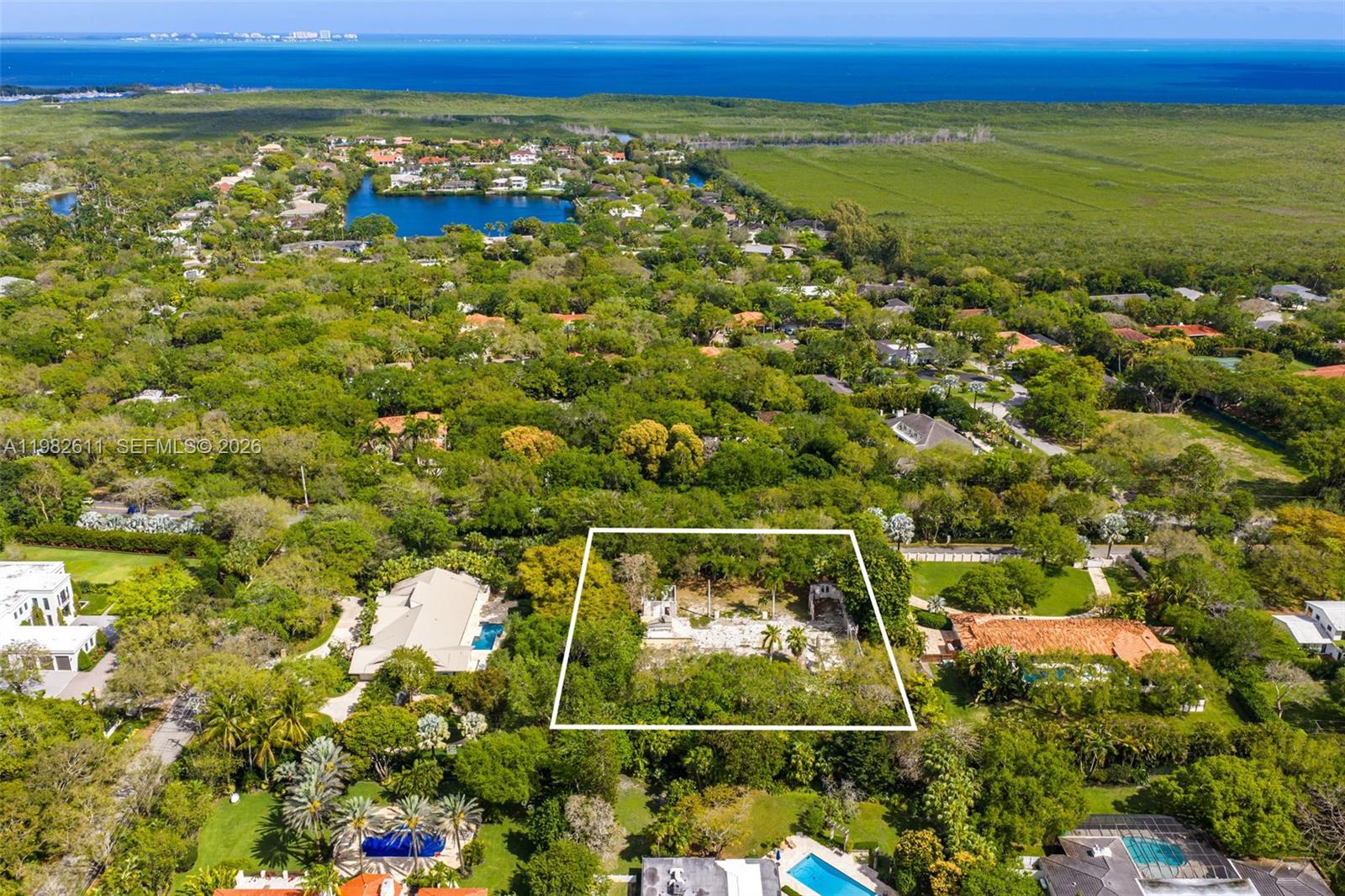 10550 Old Cutler Road Property Photo 3