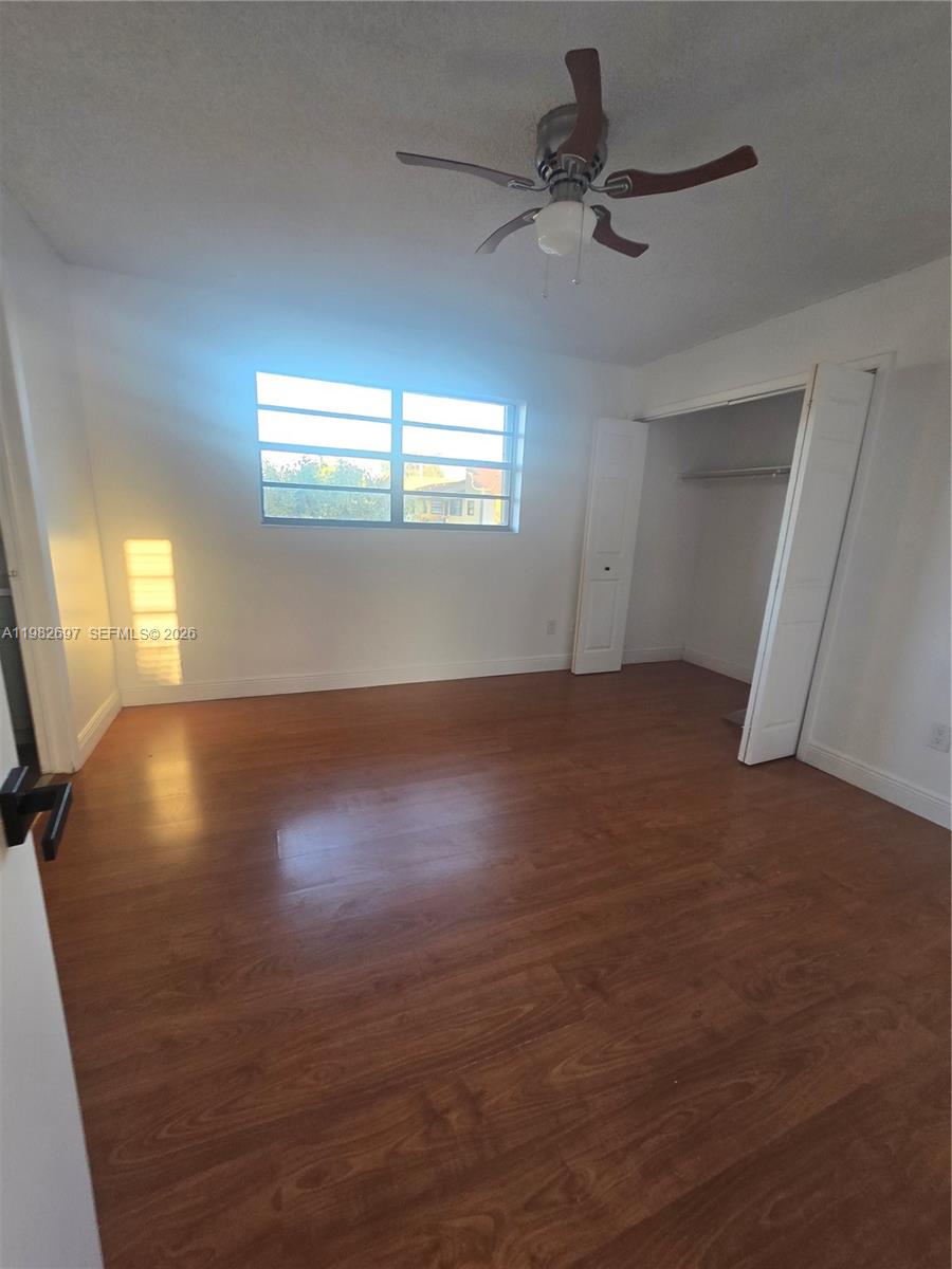 A11982697 Property Photo 17