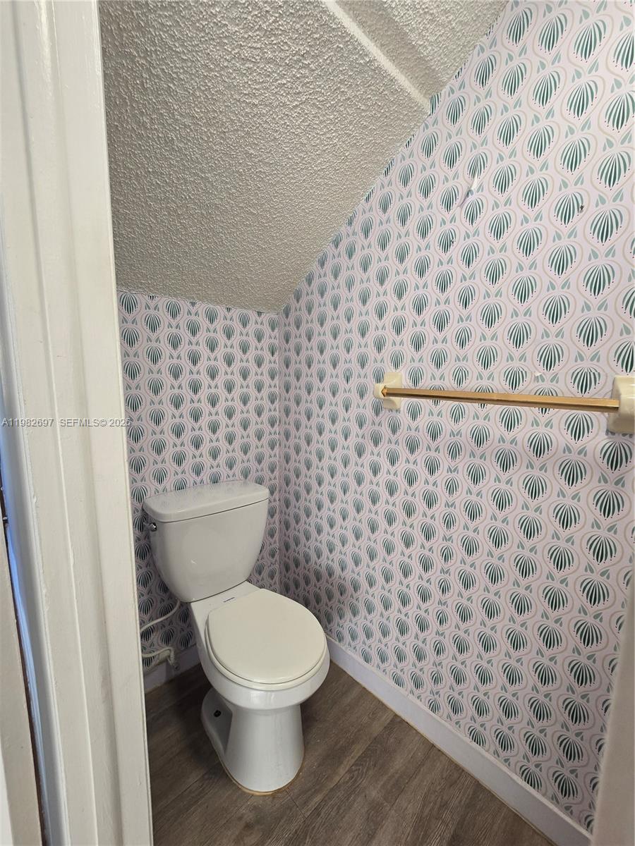A11982697 Property Photo 19
