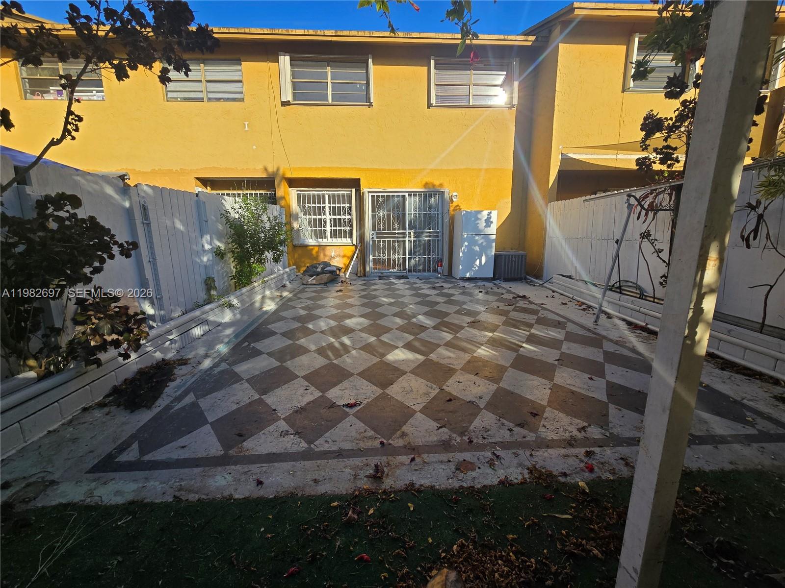 A11982697 Property Photo 23