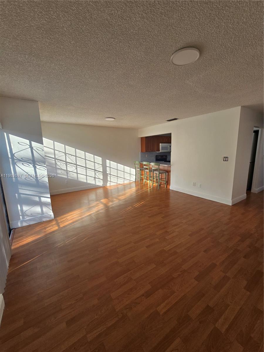 A11982697 Property Photo 29