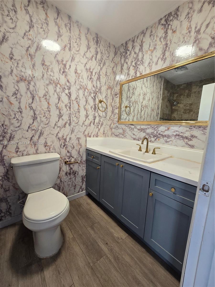 A11982697 Property Photo 36