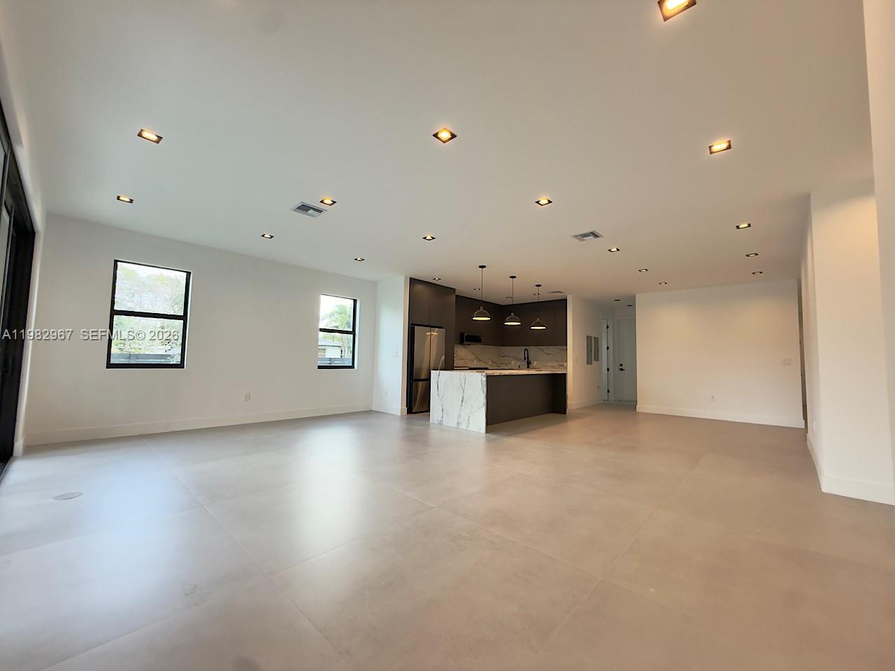 1603 Sw 30th Avenue Property Photo 17