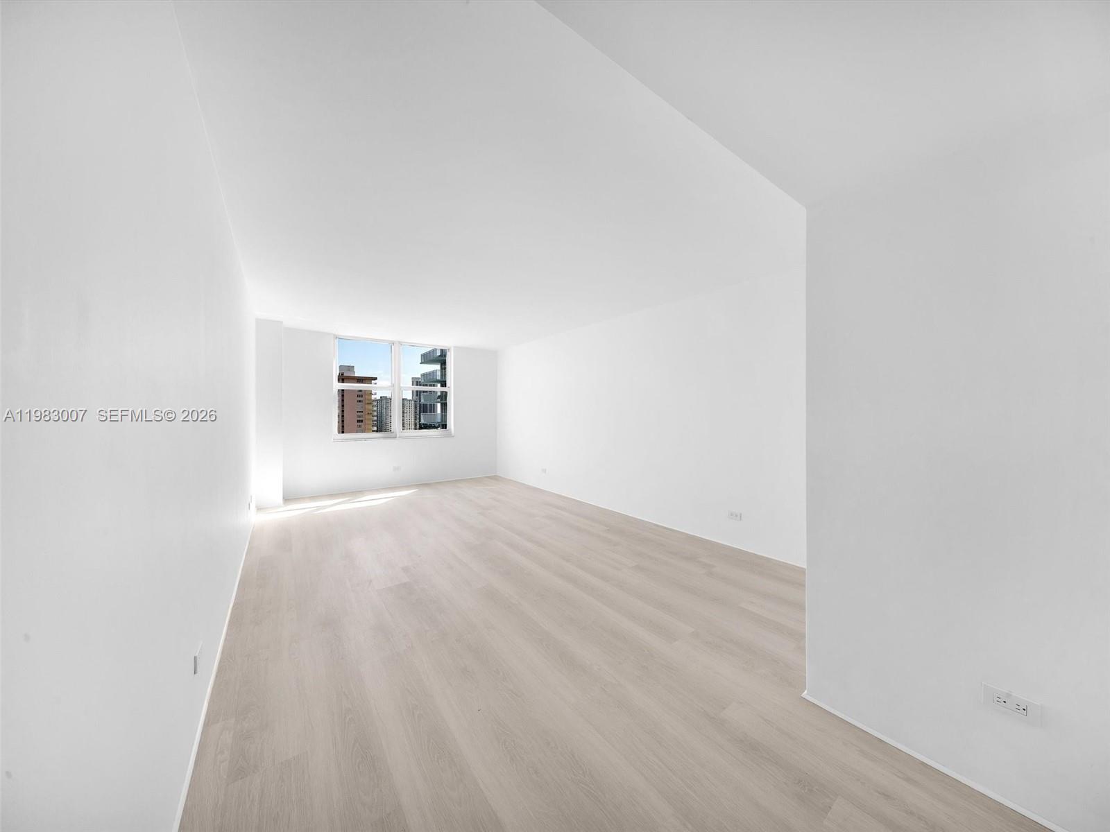 301 174th Street 1818 Property Photo 19