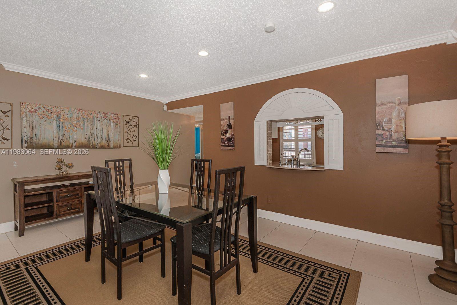 4270 Nw 40th Street 201 Property Photo 8