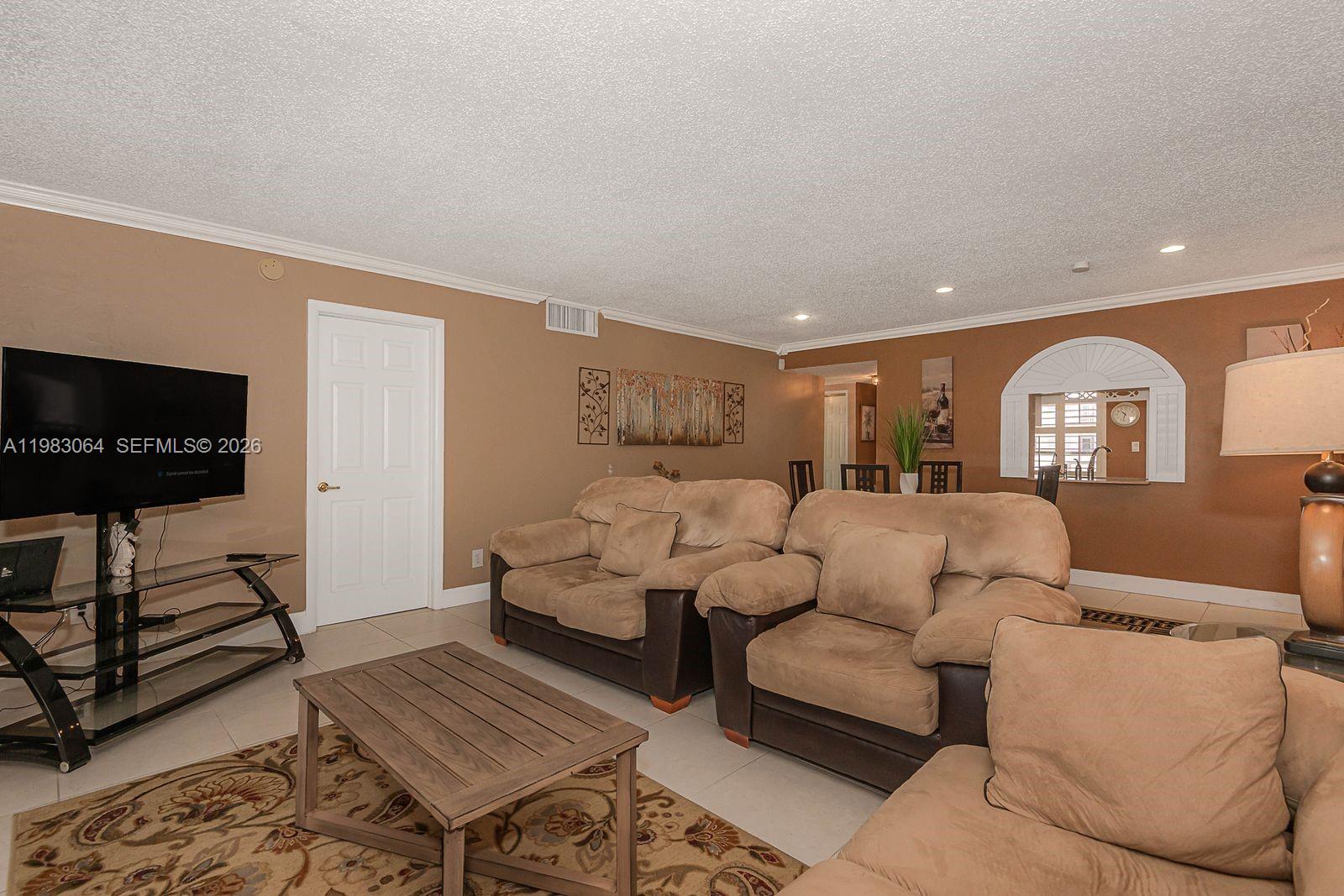 4270 Nw 40th Street 201 Property Photo 13