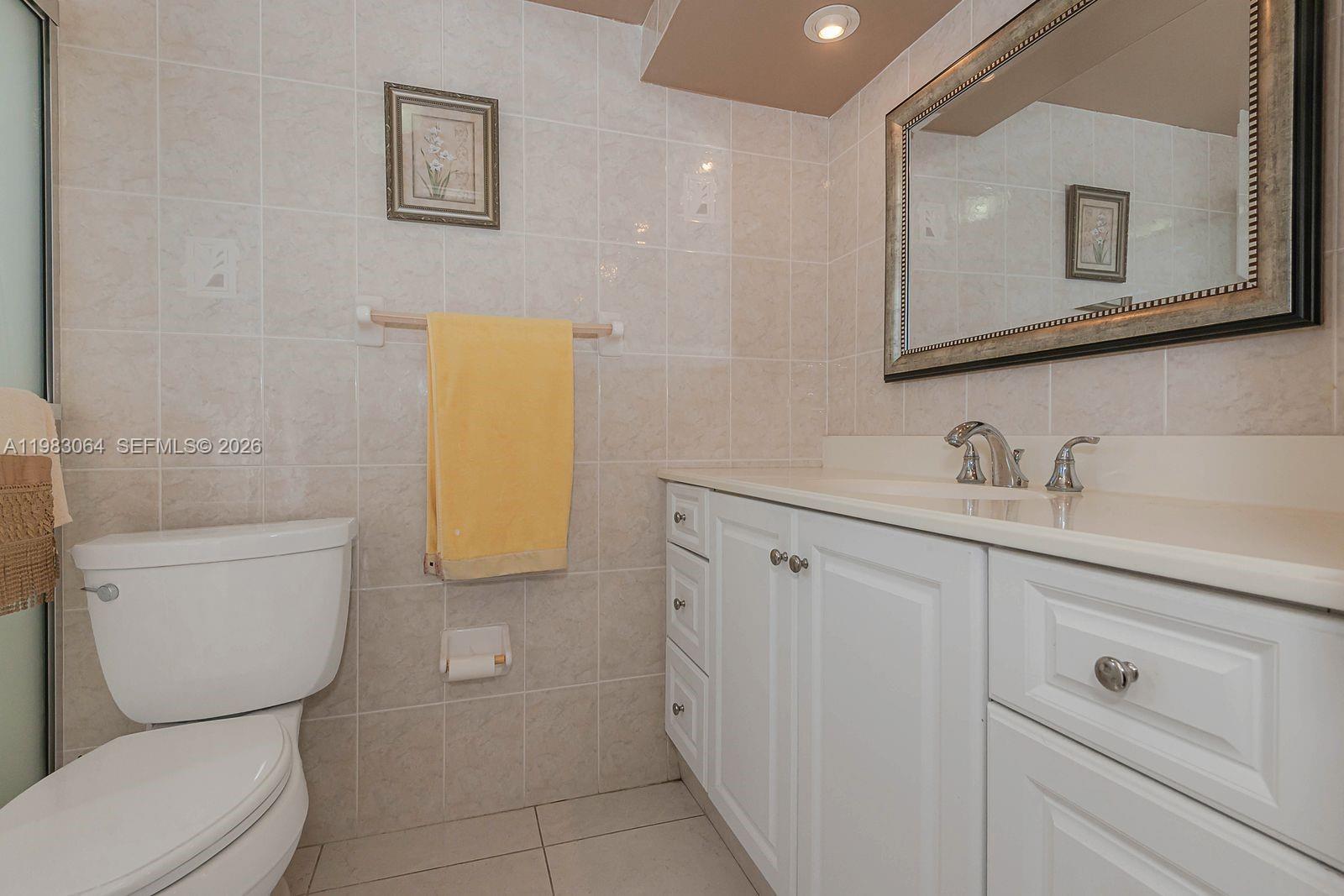 4270 Nw 40th Street 201 Property Photo 23