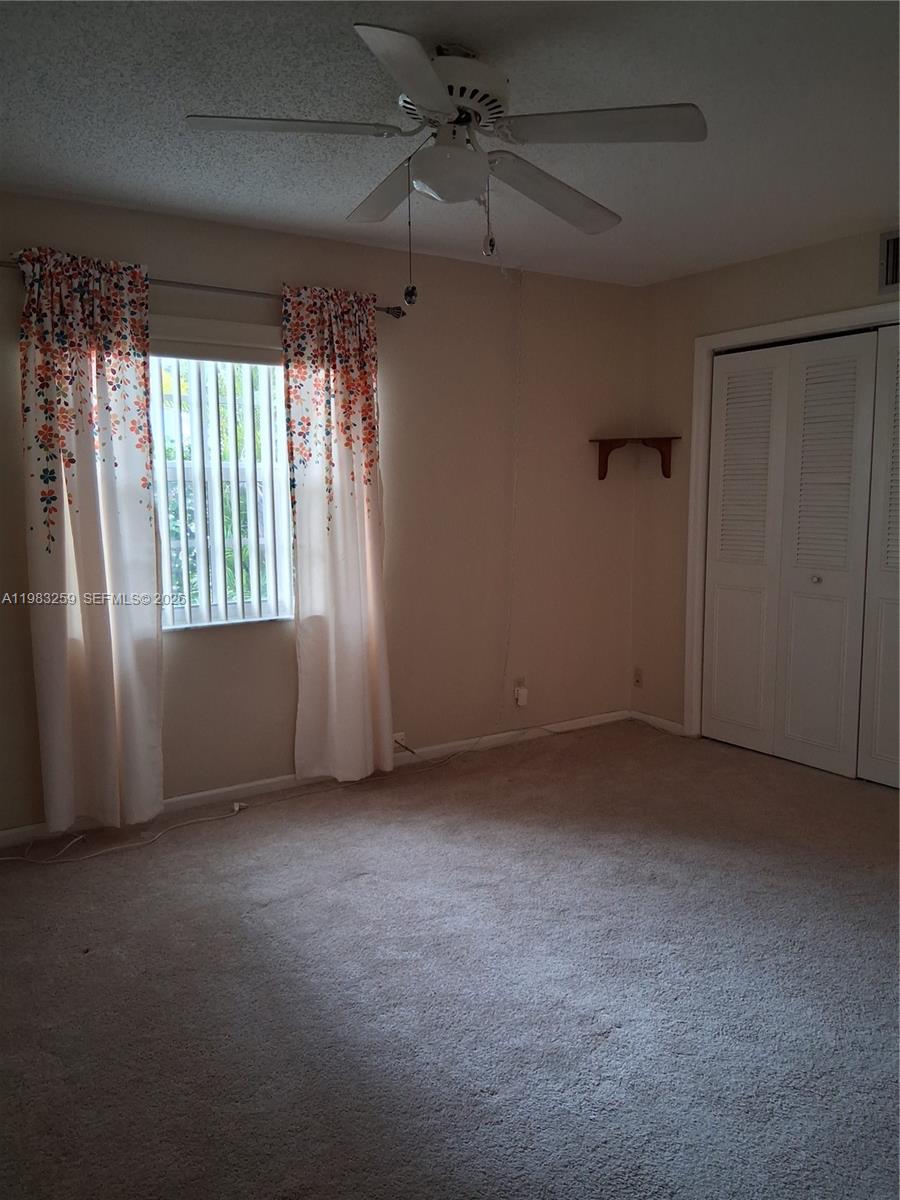 7556 Stirling Road 123 Property Photo 12