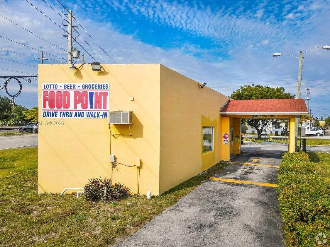 900 Old Federal Highway Property Photo 8