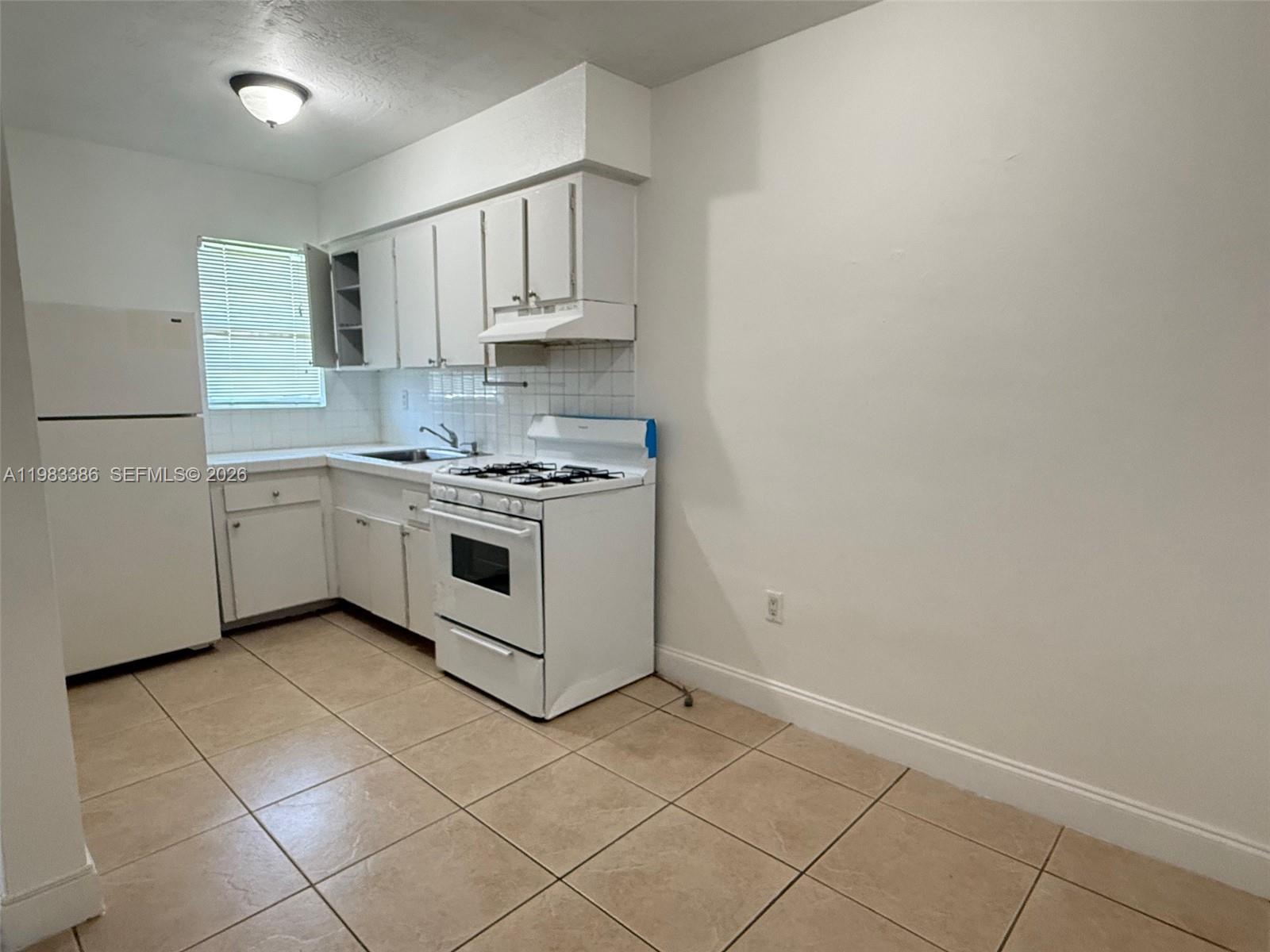 4300 Sw 67th Avenue 38 Property Photo 2
