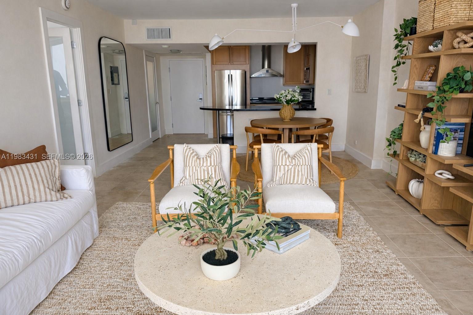 2301 Collins Avenue 1501 Property Photo 4