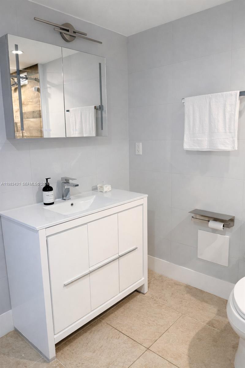 2301 Collins Avenue 1501 Property Photo 28
