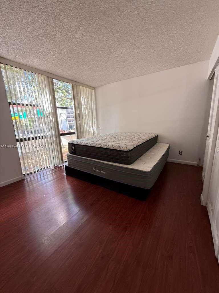 16909 N Bay Road 211 Property Photo 10
