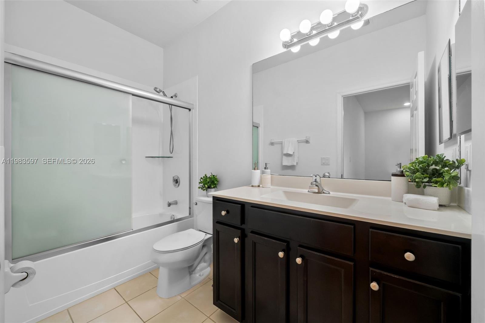 9380 W 33rd Lane Property Photo 11