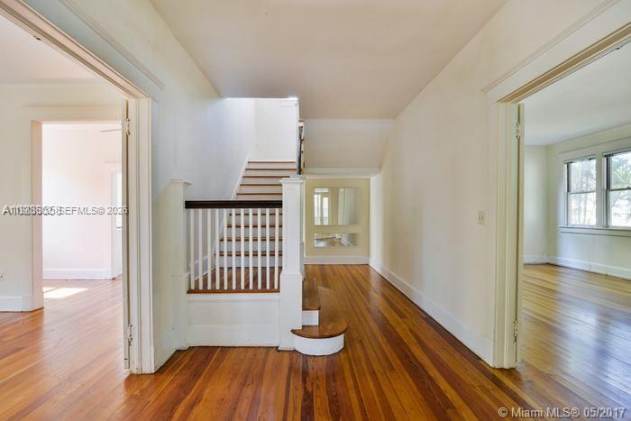 2000 S Miami Avenue Property Photo 3