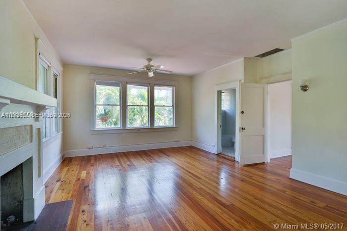 2000 S Miami Avenue Property Photo 8