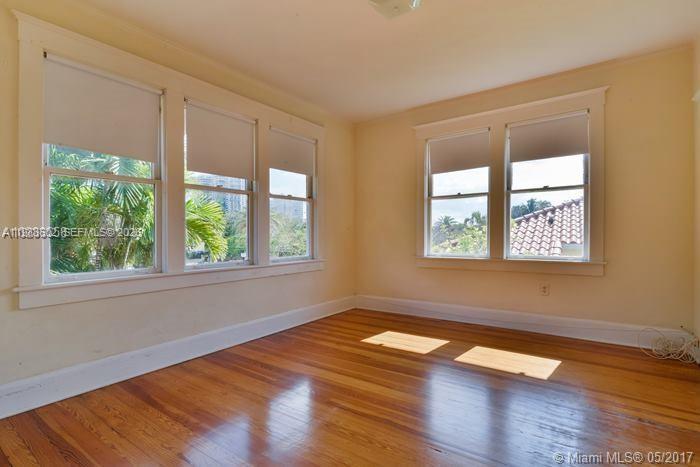 2000 S Miami Avenue Property Photo 11