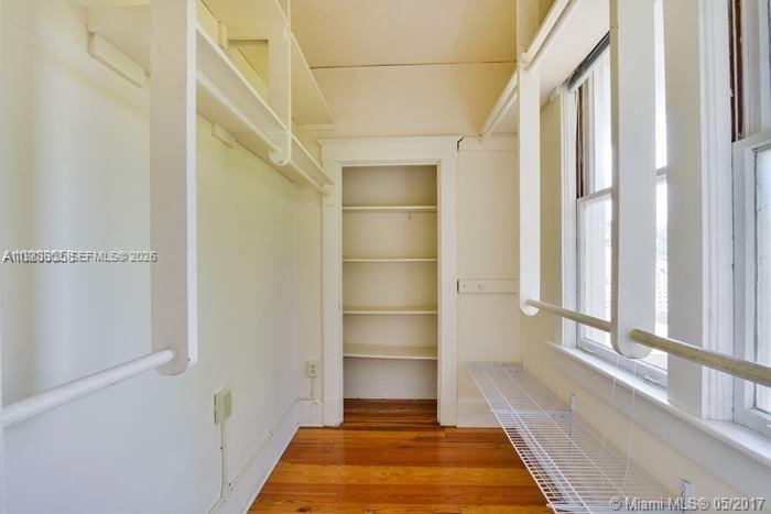 2000 S Miami Avenue Property Photo 12
