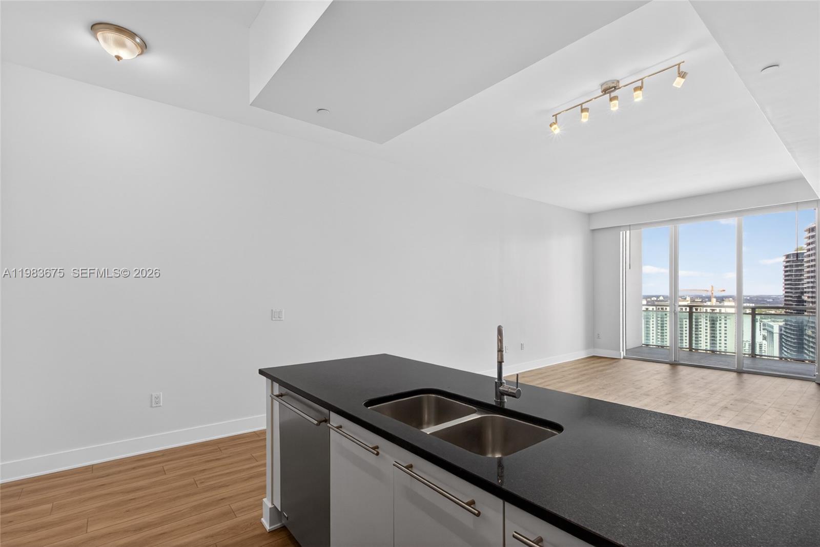 950 Brickell Bay Drive 4100 Property Photo 17