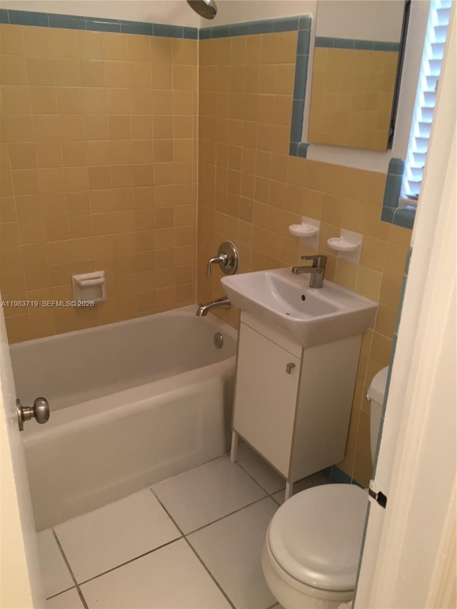 535 74 7 Property Photo 2