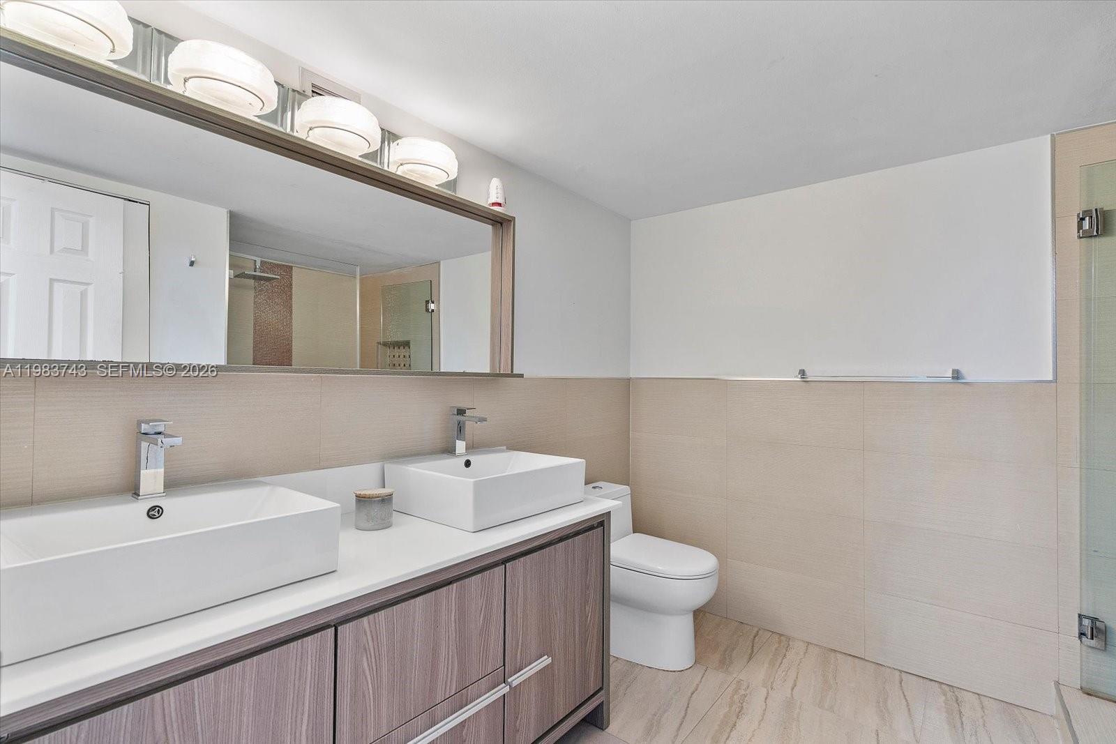 2049 S Ocean Drive 210 Property Photo 13