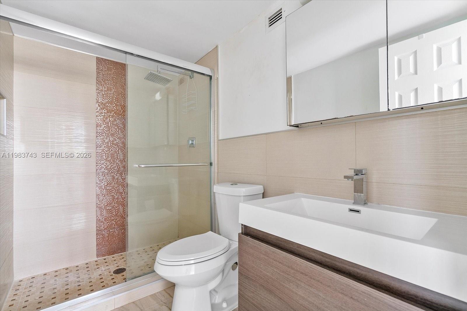 2049 S Ocean Drive 210 Property Photo 15