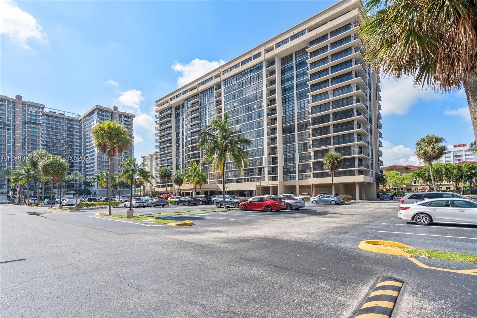 2049 S Ocean Drive 210 Property Photo 25