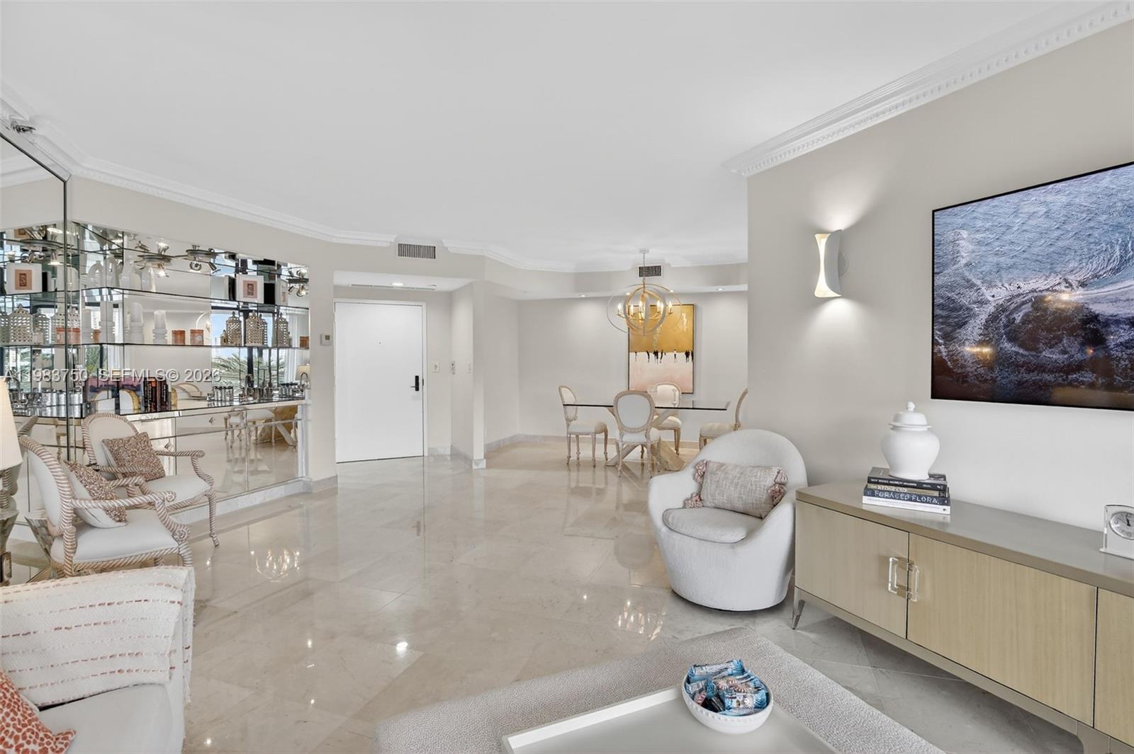2800 Island Boulevard 301 Property Photo 6