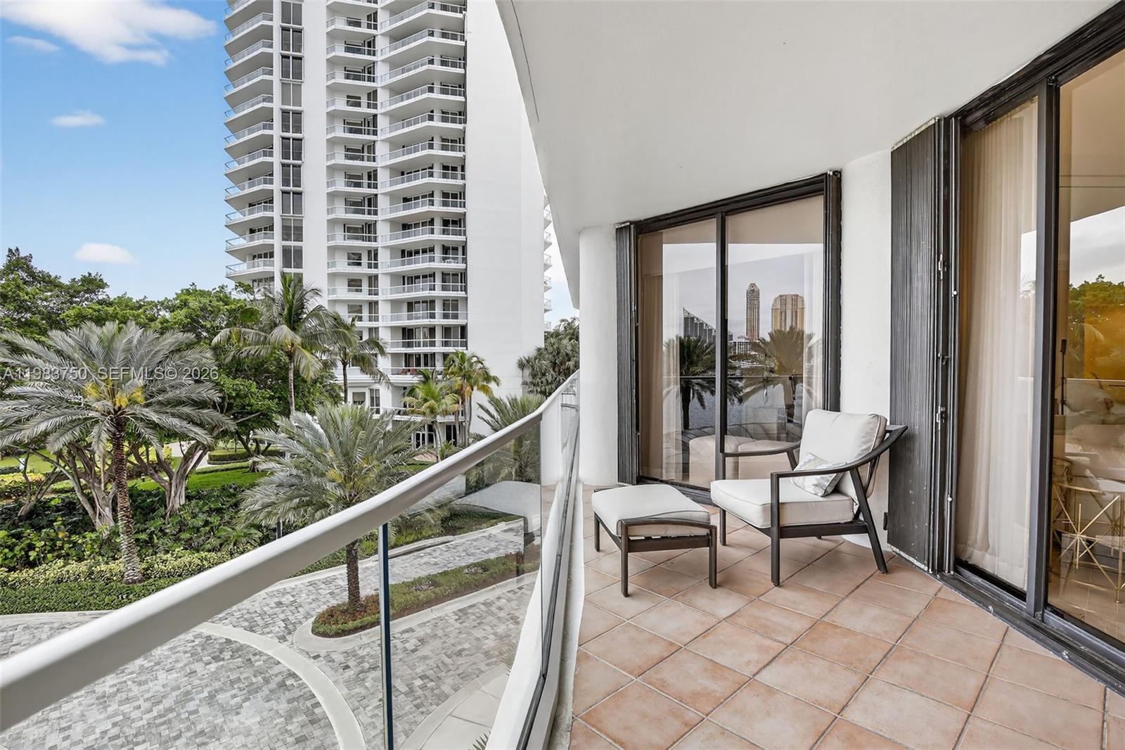 2800 Island Boulevard 301 Property Photo 16