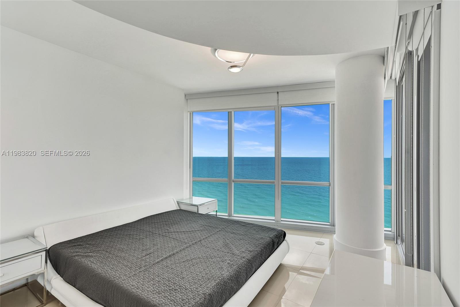17121 Collins Avenue 2003 Property Photo 11