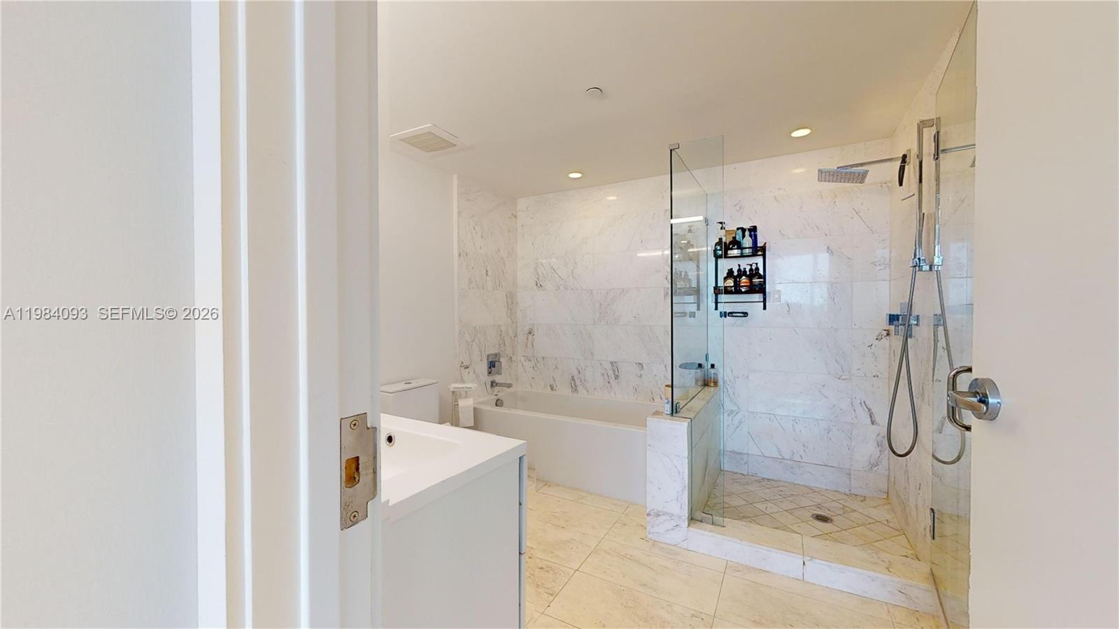 9940 W Bay Harbor Drive 5e-n Property Photo 34