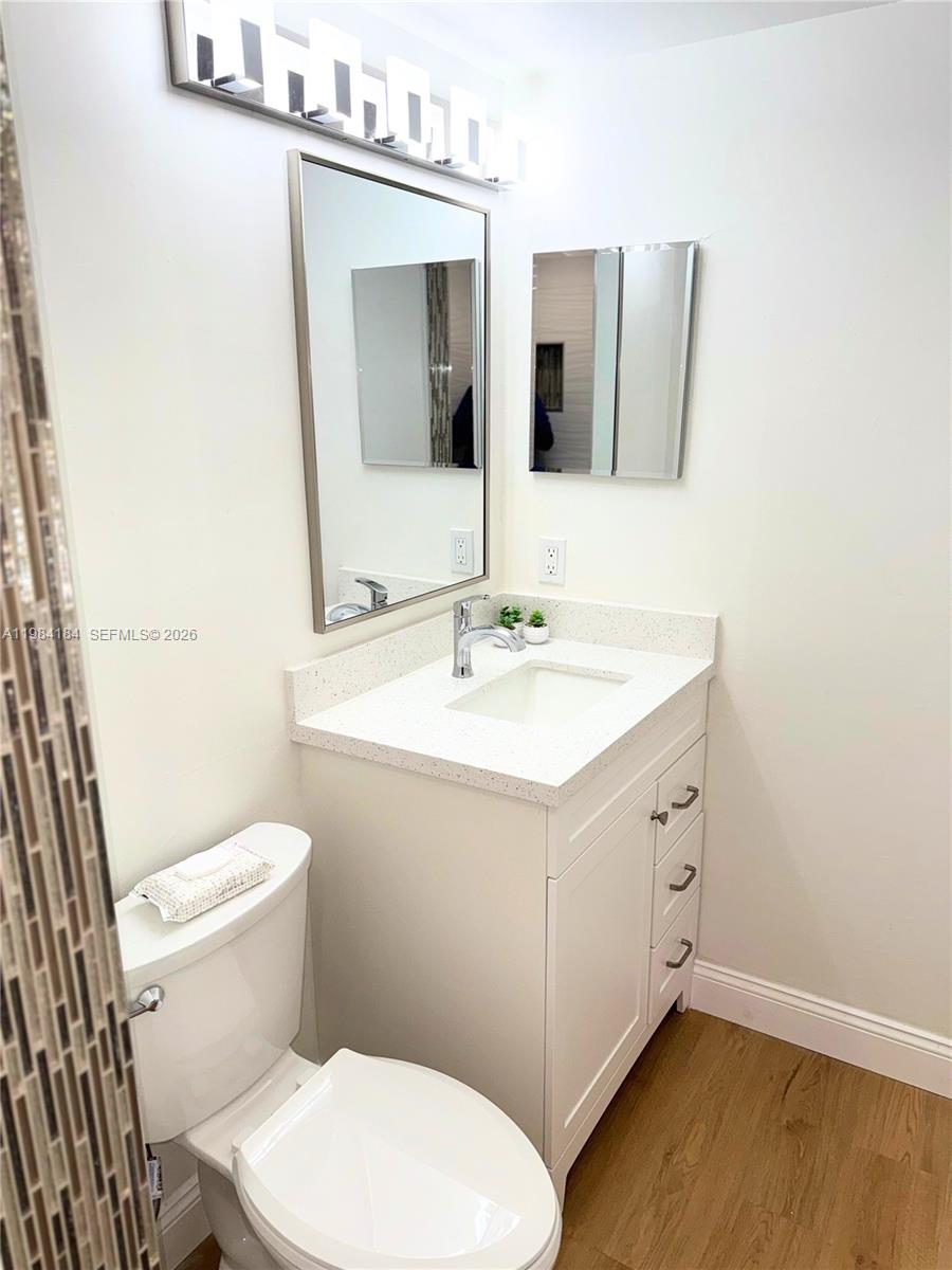 8846 W Mcnab Road 106 Property Photo 29