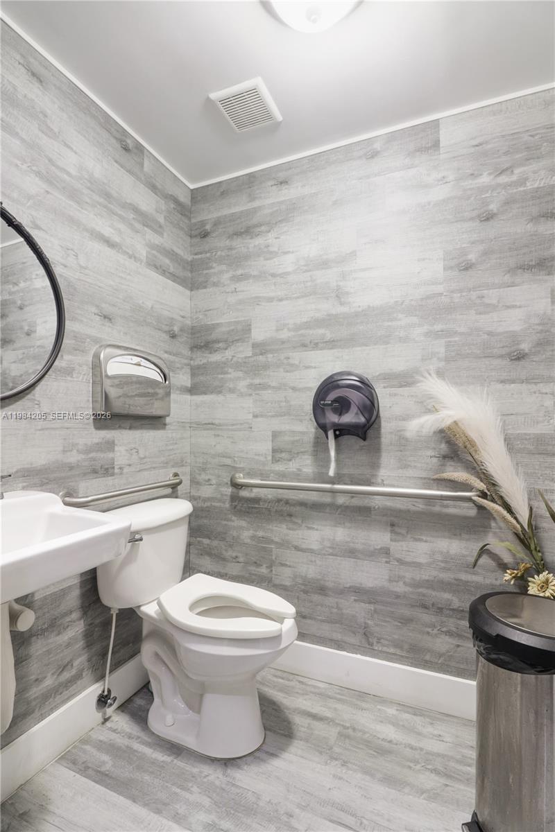 Kendall Miami Property Photo 18