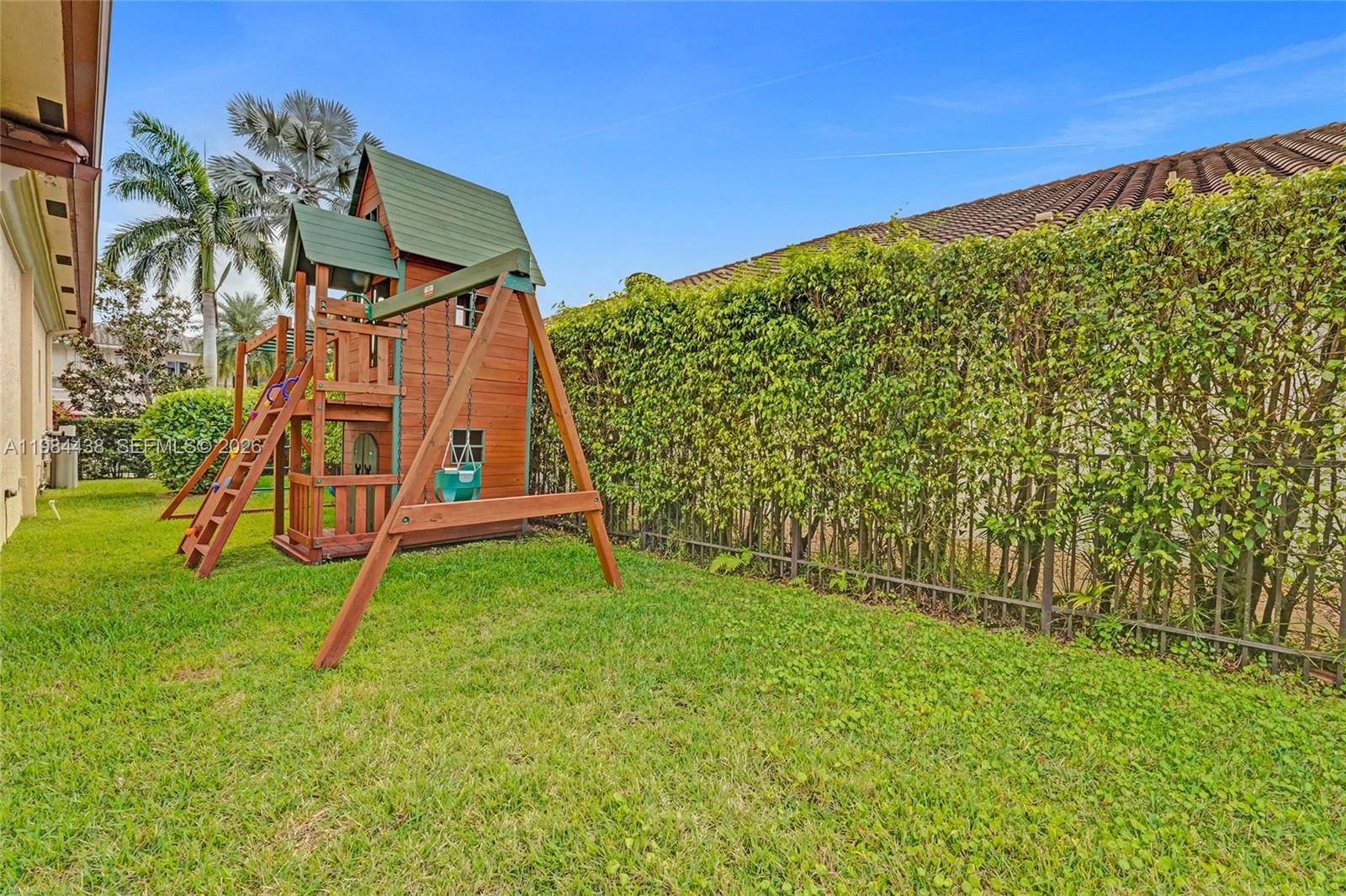 10291 Sweet Bay Street Property Photo 48