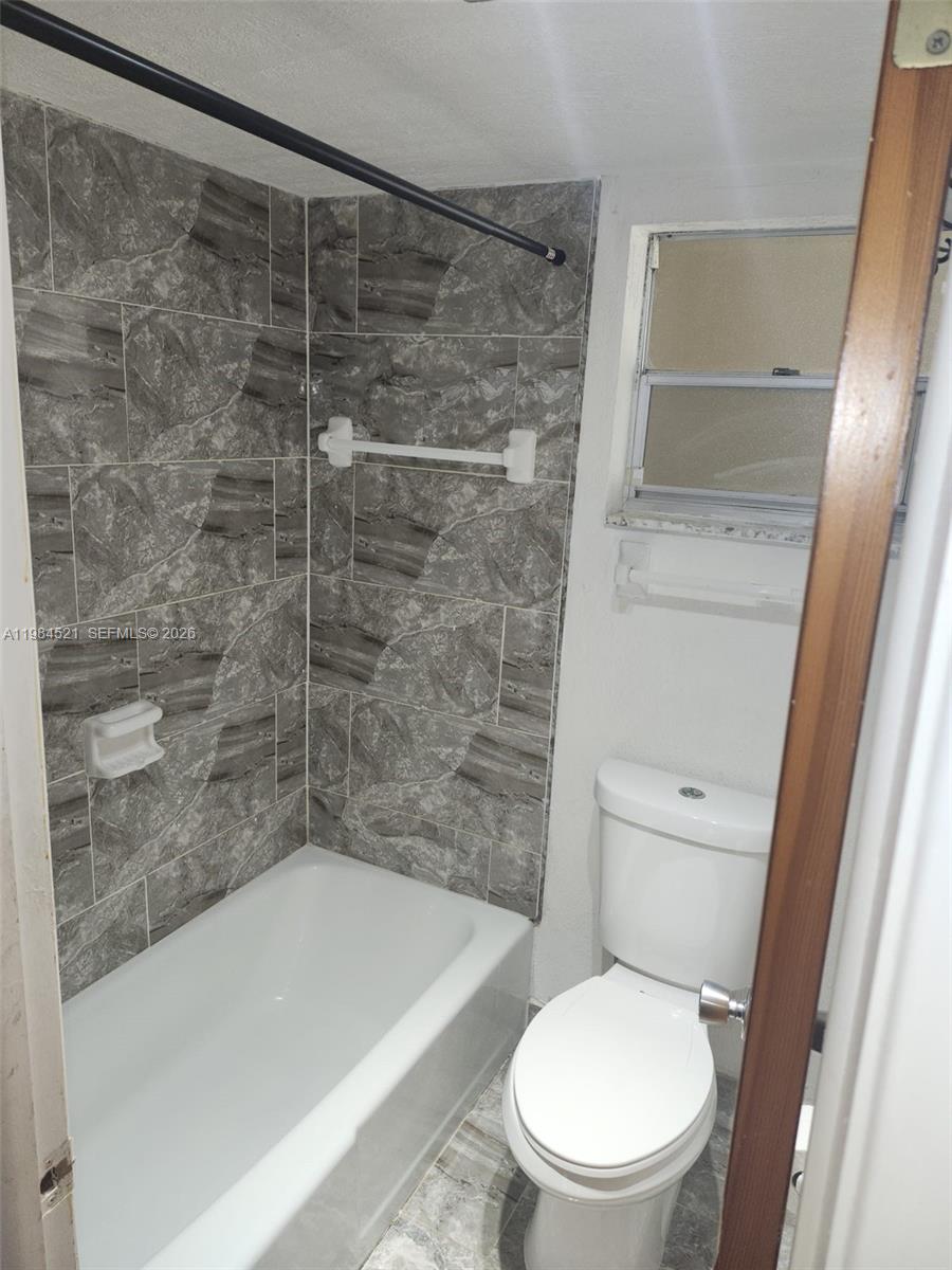 14901 Sw 4th Street 14a Property Photo 16