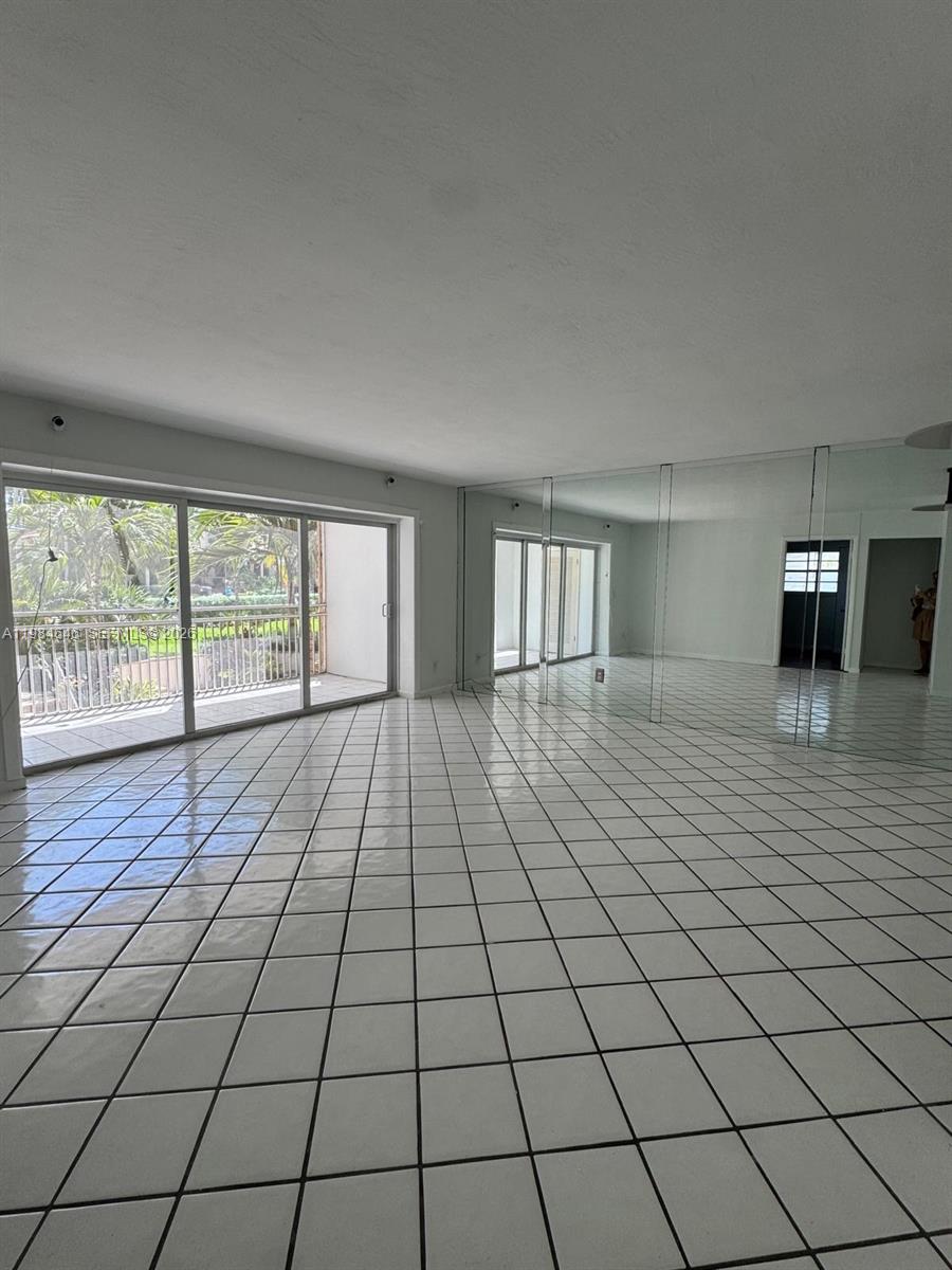 2501 S Ocean Boulevard 1040 Property Photo 4