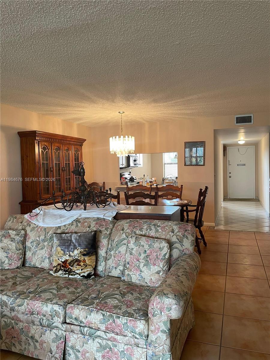 2606 Nw 104th Avenue 301 Property Photo 8