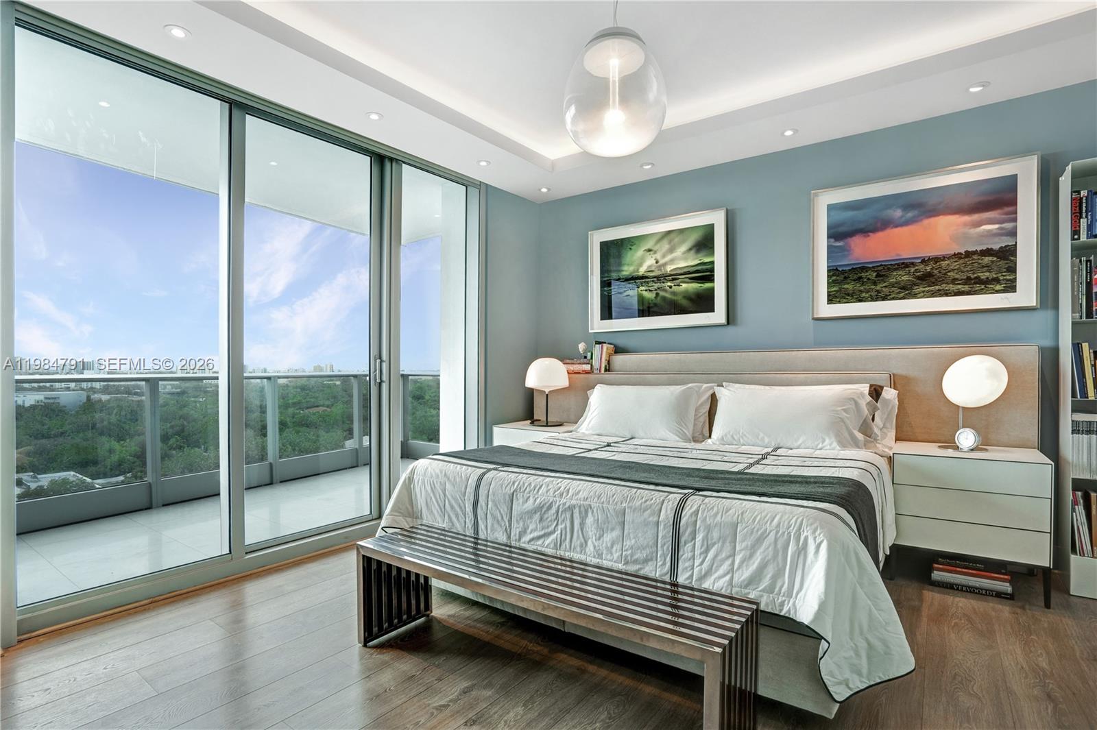 2627 S Bayshore Drive 1408 Property Photo 14