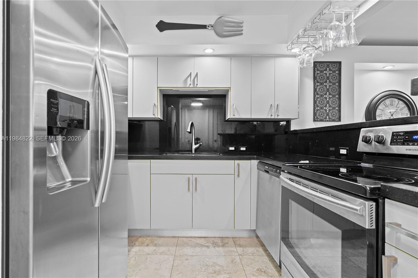 3675 N Country Club Drive 1907 Property Photo 4