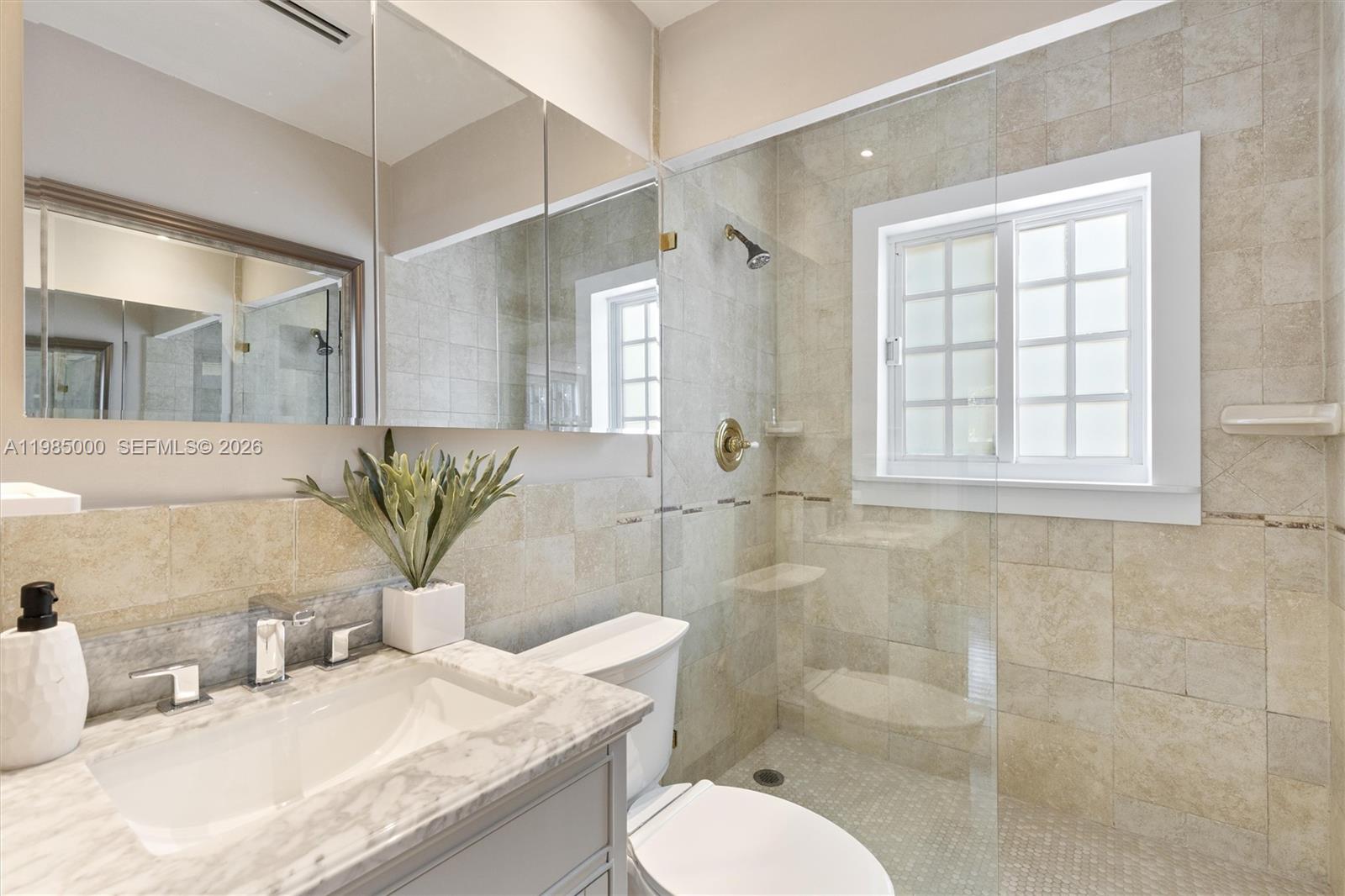 1147 Sorolla Avenue Property Photo 18