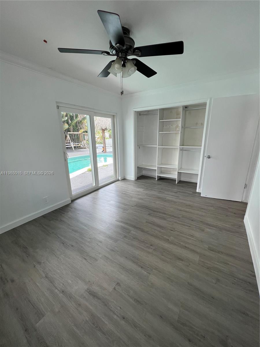 5730 Sw 55th Street Property Photo 7