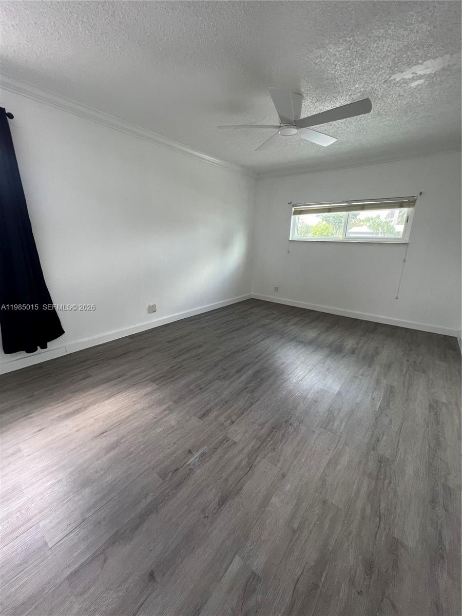 5730 Sw 55th Street Property Photo 11