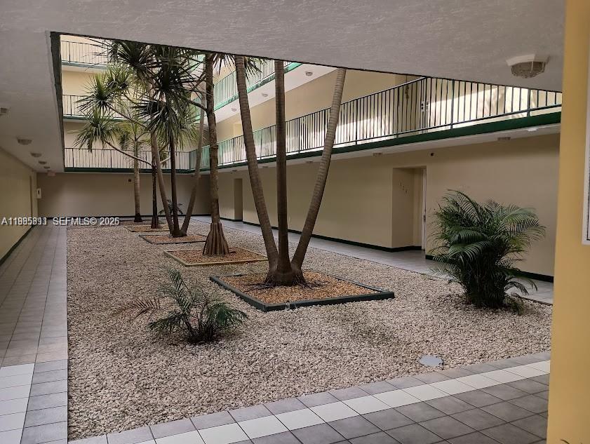 8321 NW 7th Street 1-307