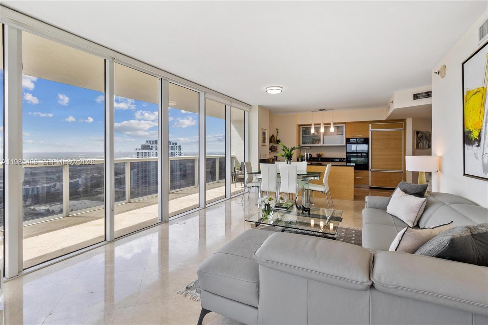 1830 S Ocean Drive 4706 Property Photo 4