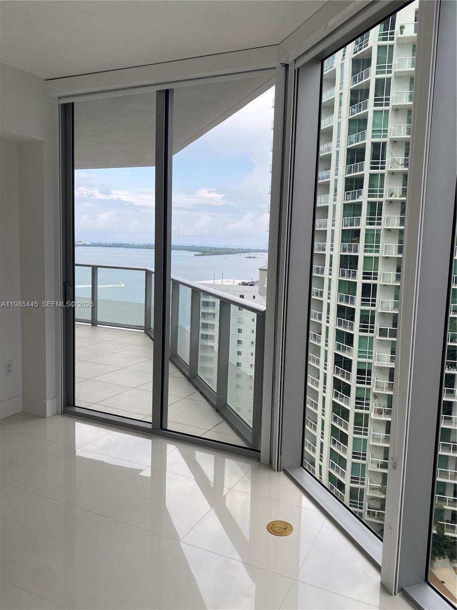 1300 Brickell Bay Drive 1903 Property Photo 1