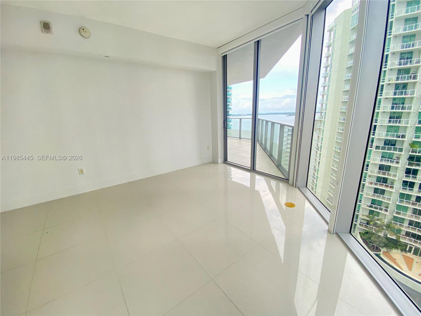 1300 Brickell Bay Drive 1903 Property Photo 7