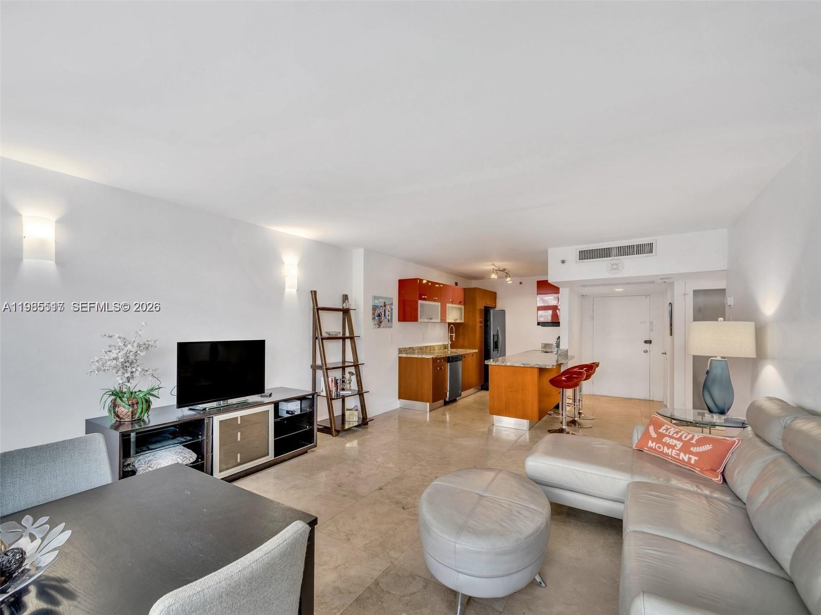 100 Lincoln Road 308 Property Photo 2