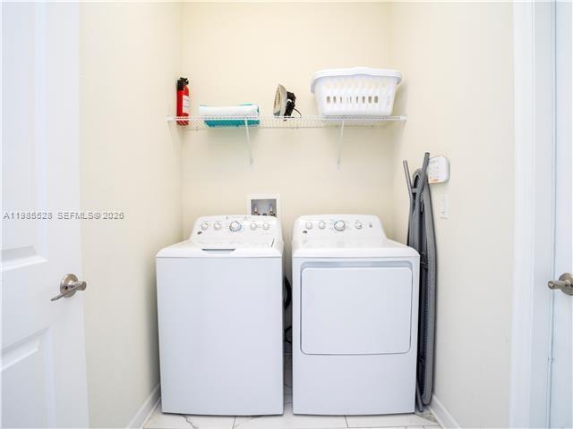 1568 Maidstone Court Property Photo 24